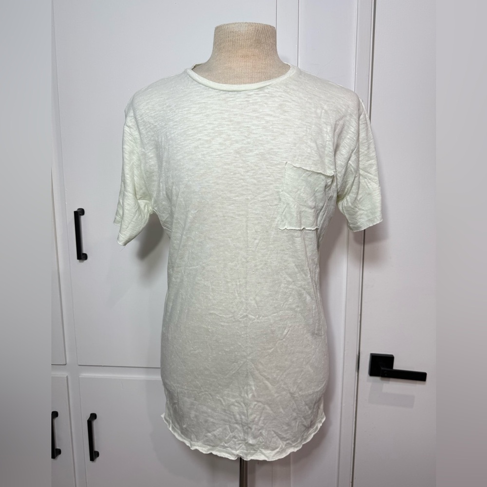 Twenty Montreal raw hem T